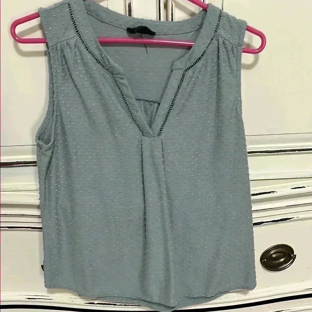 Sleeveless Textured Top in Light Blue